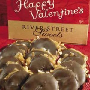 Happy Valentines Chocolate Claws 36oz